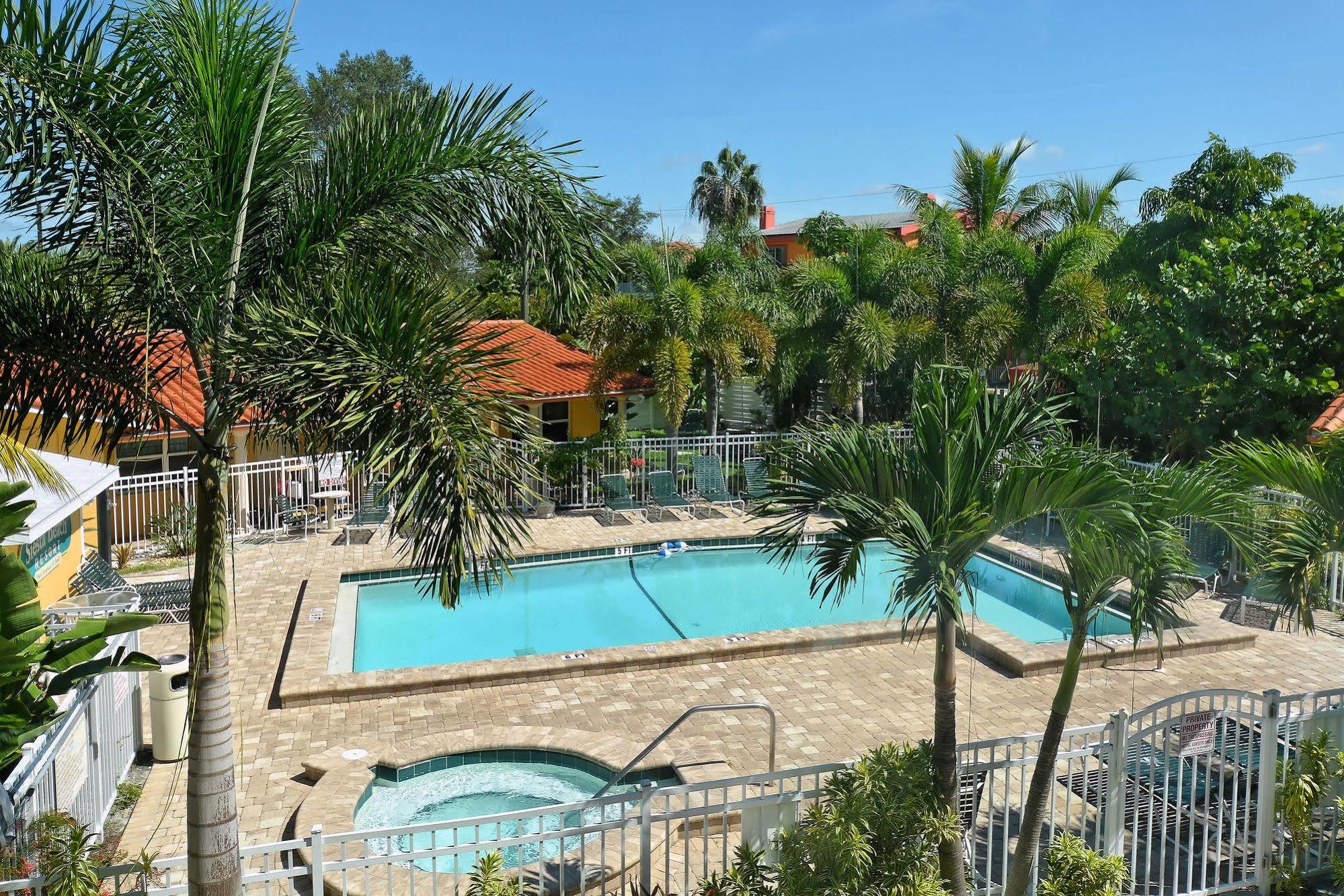 Siesta Key Beach Resort And Suites Sarasota Exteriér fotografie